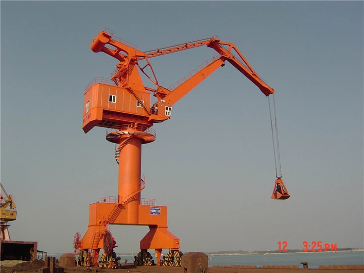 30 T Port Mating Movable Portal Crane with Good Quality